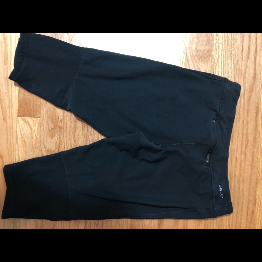 Nike Cropped Running Leggings - Picture 3 of 3